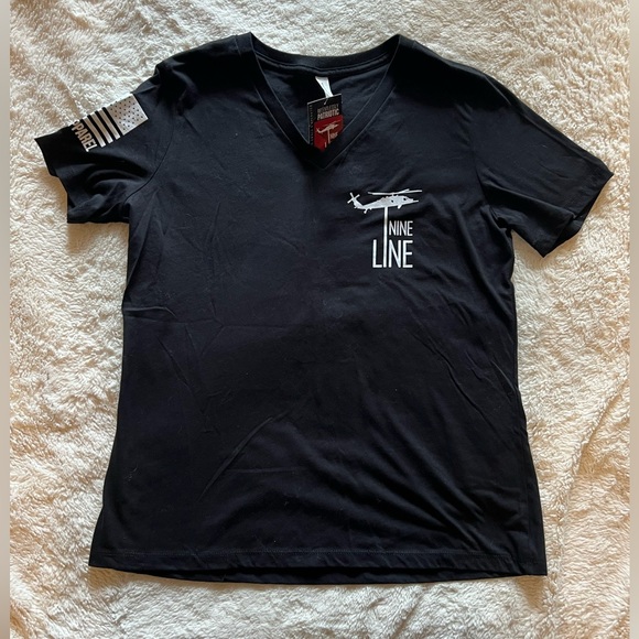 NWT! Nine Line Apparel- Don’t Tread on Me Black V-Neck Short Sleeve Tee - Picture 7 of 7